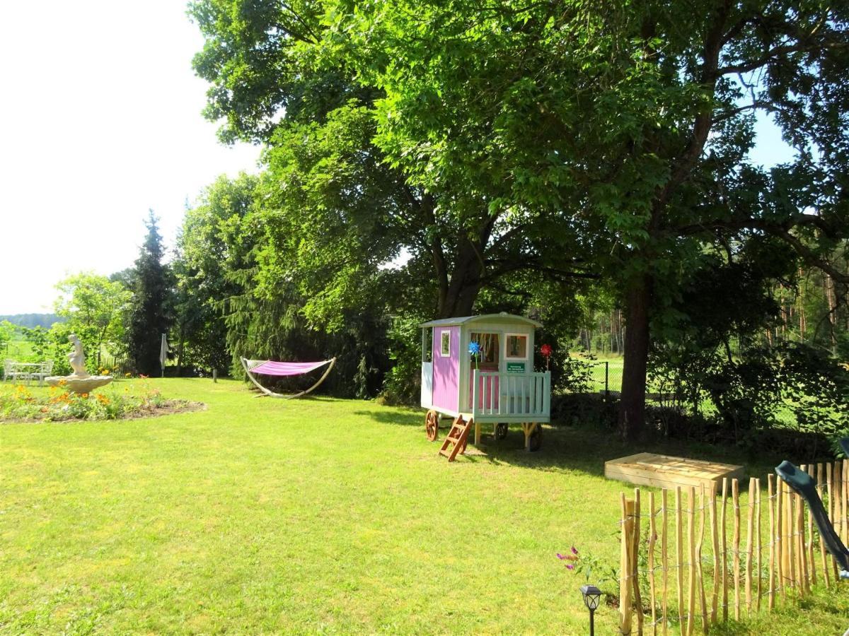 Ferienanlage Waschbaer Country テンプリーン エクステリア 写真