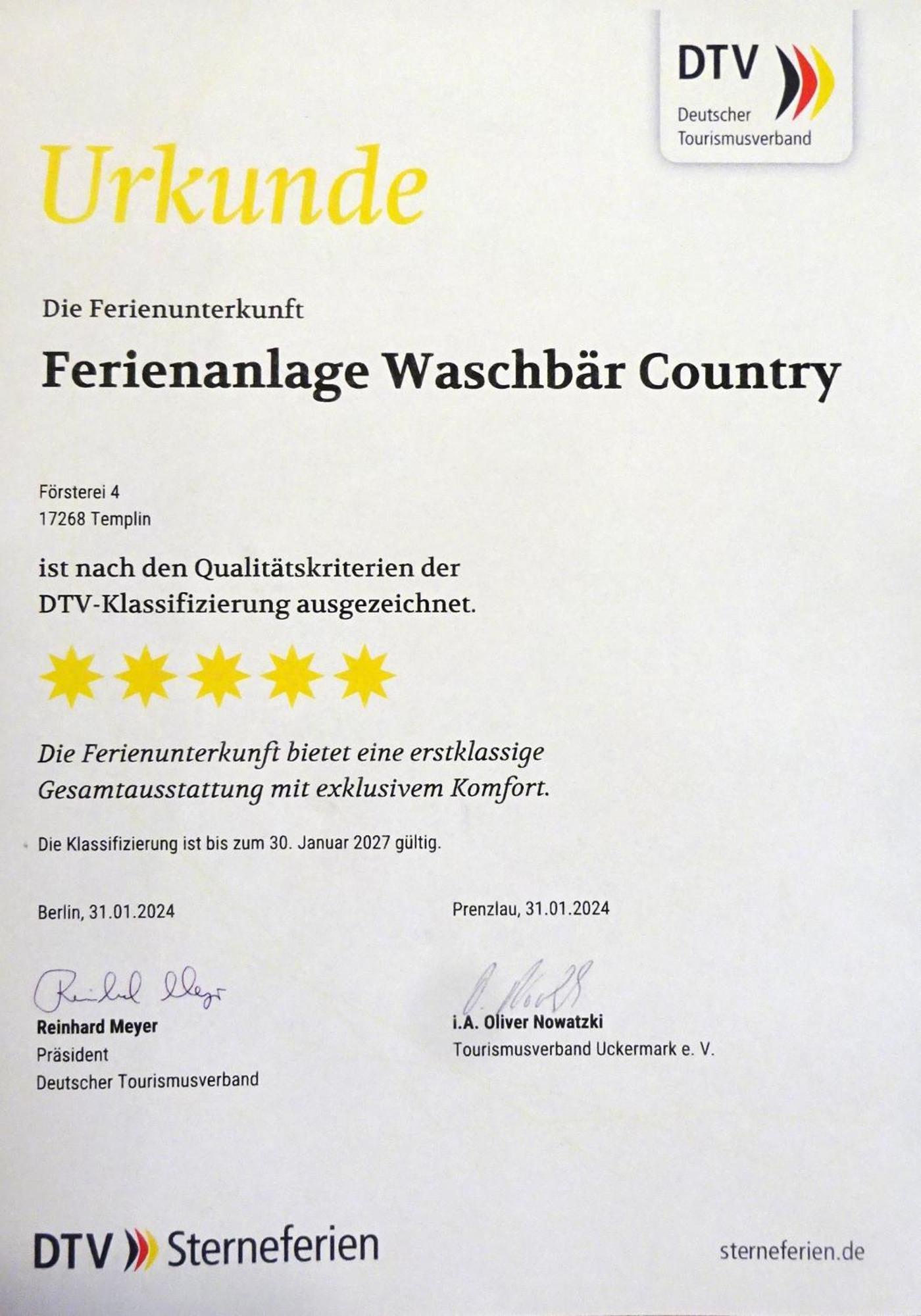 Ferienanlage Waschbaer Country テンプリーン エクステリア 写真